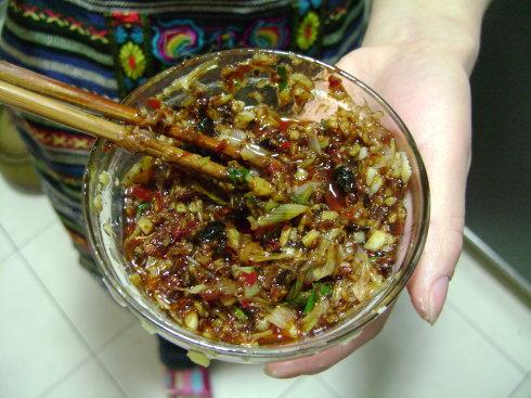 香辣鲜嫩口水鸡的做法