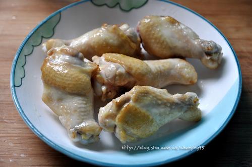 ���׺��ʹ������������