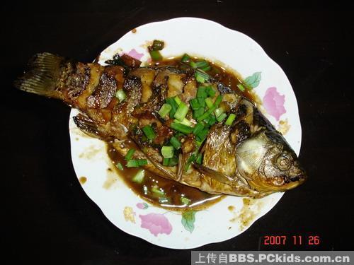 红烧河鲫鱼的做法