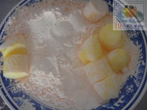 圣女果橙汁豆腐的做法