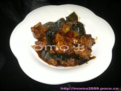 海带焖排骨的做法