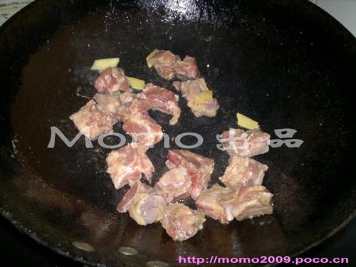 海带焖排骨的做法