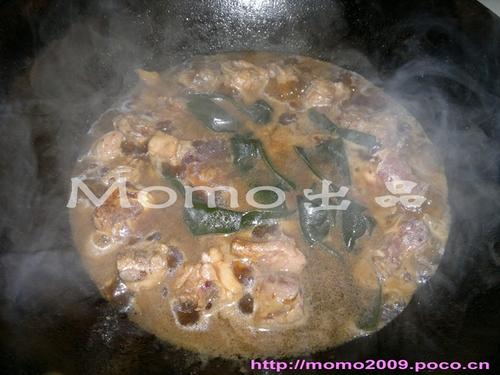 海带焖排骨的做法