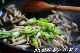 豉油双菇的做法