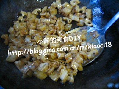 糖醋藕丁的做法