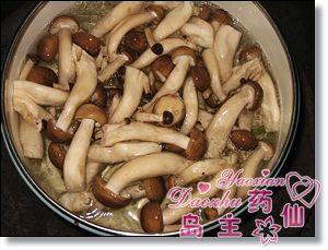 秋葵豆腐汤的做法