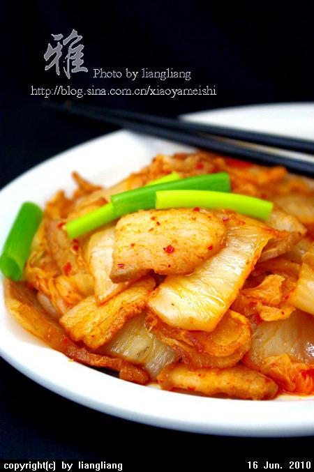 泡菜五花肉的做法