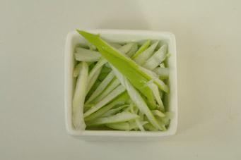 香辣牛百叶的做法