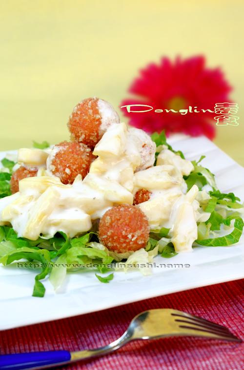 菠萝酸奶溜素虾球的做法