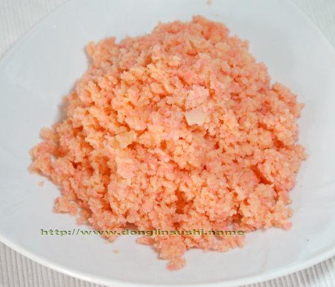 菠萝酸奶溜素虾球的做法