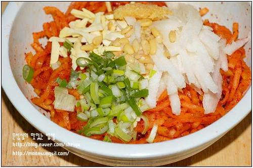 ��ʽ���˰���Ƭ������