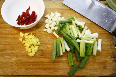 云南土匪猪肝的做法