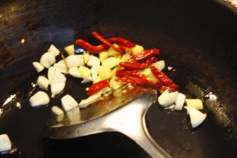 云南土匪猪肝的做法