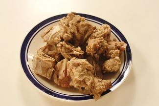 苦瓜酱烧排骨的做法