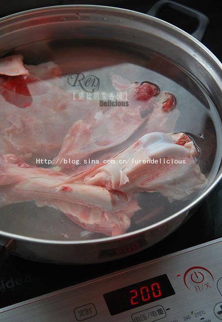 ��������������