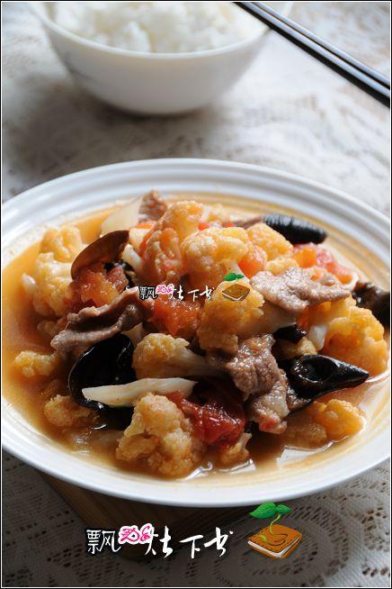 番茄木耳肉片菜花的做法