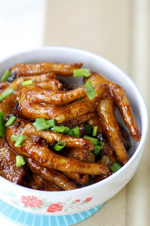 ��ͷ�צ������