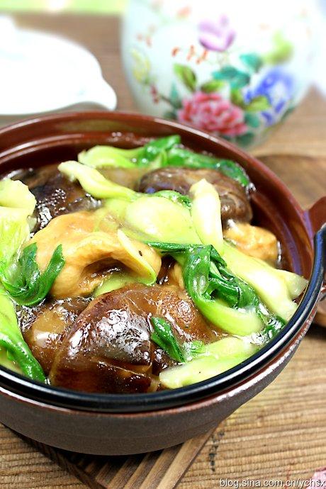 香菇菜心面筋煲的做法