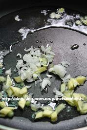 滑炒藕片的做法