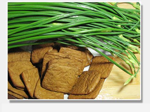 韭菜苔炒香干的做法