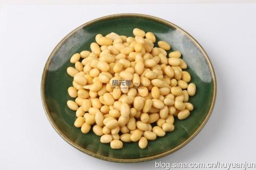 海带黄豆猪蹄汤的做法