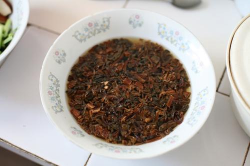 茶油酸菜炒鳝鱼的做法