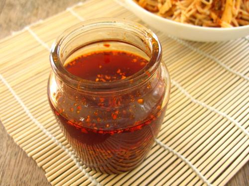 红油笋丝金针菇的做法