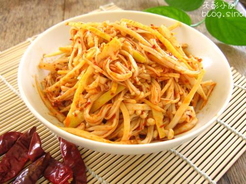 红油笋丝金针菇的做法