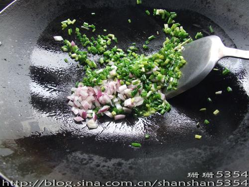 荞青炒蛋的做法