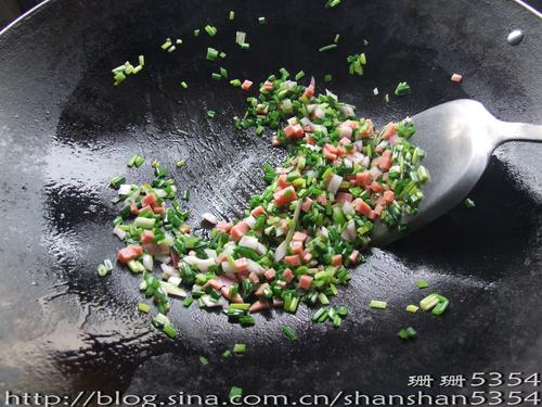 荞青炒蛋的做法