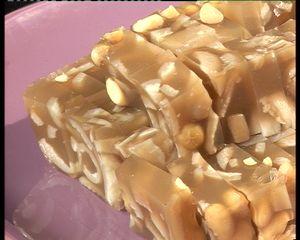 水煮肉片和农家肉皮冻的做法