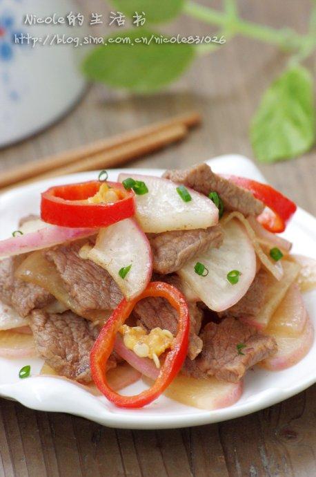 暖心暖胃的小萝卜炒牛肉片的做法