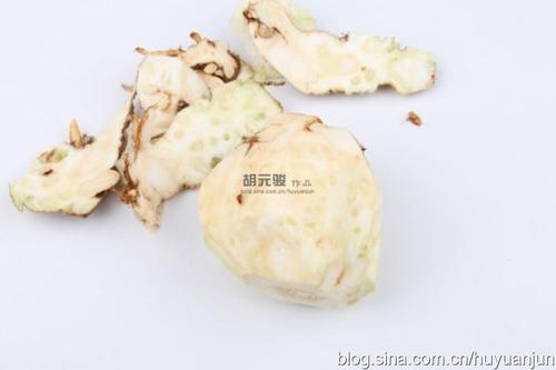 芹菜肉丝的做法