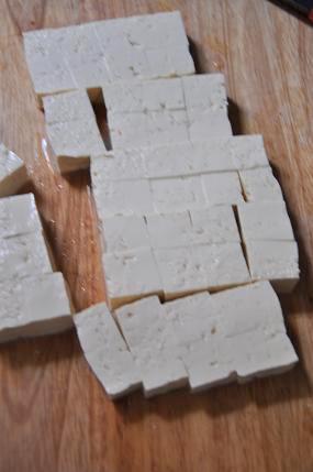 烤鳗鱼饭+味增汤+凉拌海带的做法