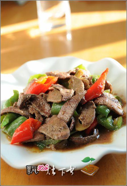 尖椒炒猪肝的做法