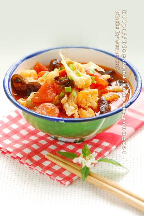 西红柿菜花炖木耳的的做法