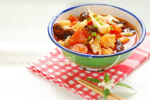 西红柿菜花炖木耳的的做法