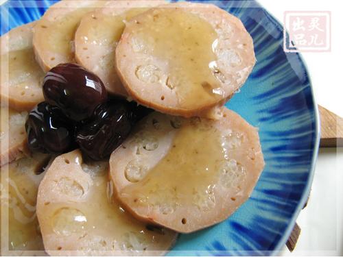 枣香糯米酿莲藕的做法