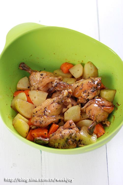 蒜香鸡翅根的做法