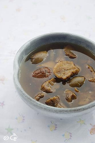 咸橄榄萝卜干猪骨汤的做法