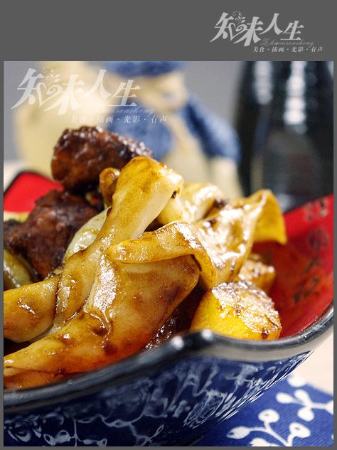 排骨炖菜粘卷子的做法