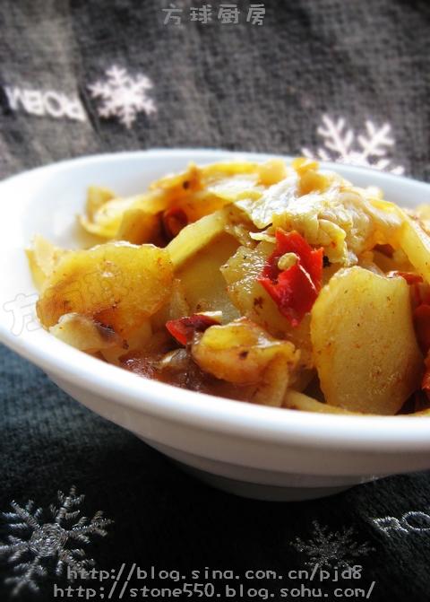 辣白菜炒土豆片的做法