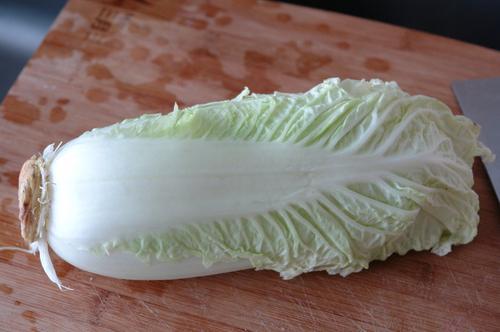 白菜炒木耳的做法