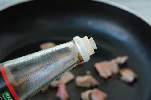 白菜炒木耳的做法