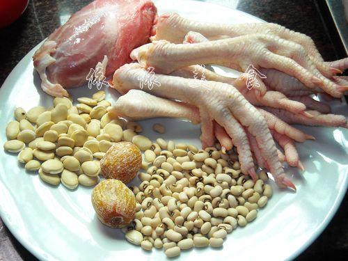 扁豆眉豆鸡脚汤的做法