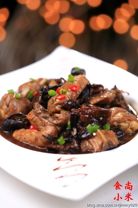 小鸡炖蘑菇的做法