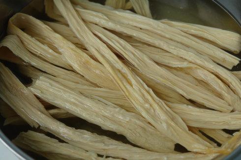 椒香腐竹的做法