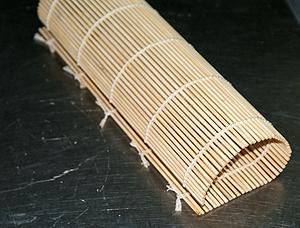 芥末麻香黄瓜配白切素牛肉的做法