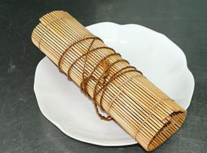 芥末麻香黄瓜配白切素牛肉的做法