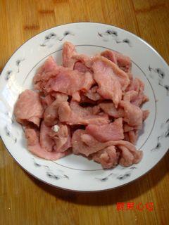 北方秘笈葱爆肉的做法